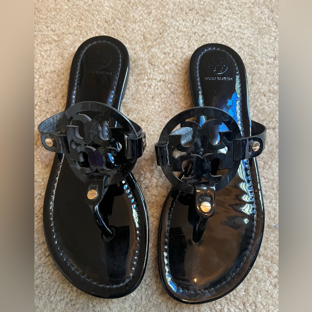 Tory Burch Black Patent Leather Sandals size 8